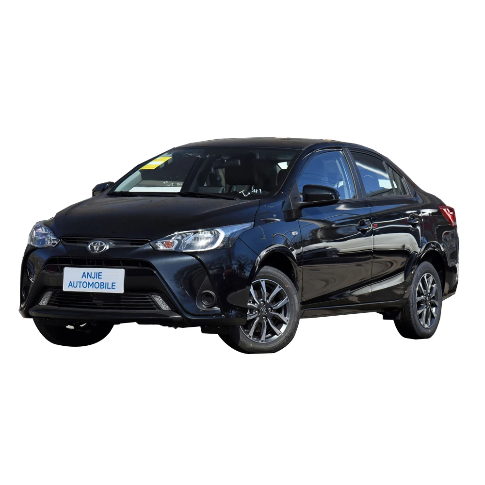 Высокоскоростной автомобиль 180 км/ч Toyota Yaris L Zhixiang безопасный комфортный 4-колесный 5-местный топливный Малогабаритный седан