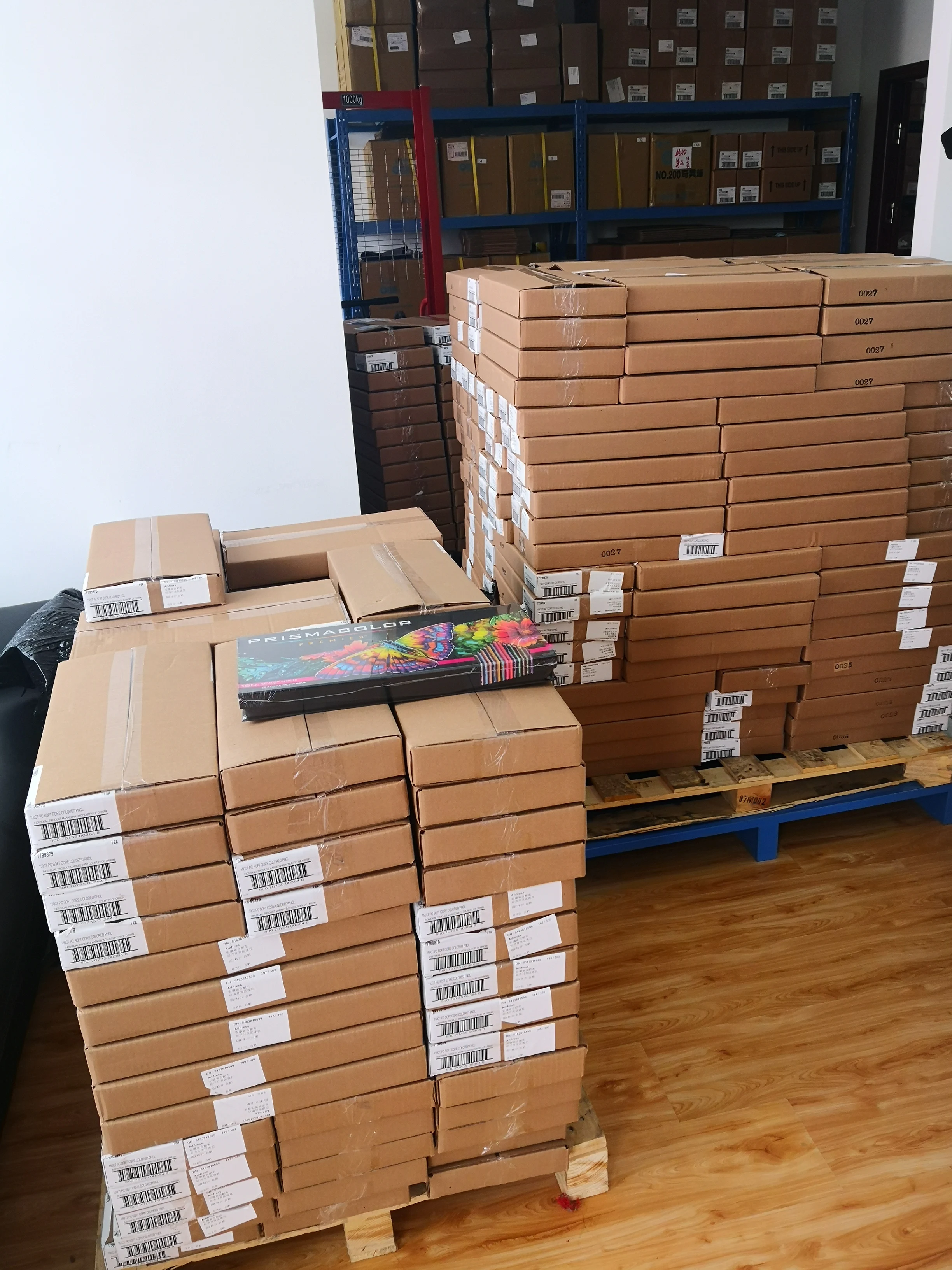 Prismacolor Premier Soft Core Colored Pencils  Artist Quality 1799879  Professional Artist 150count colors