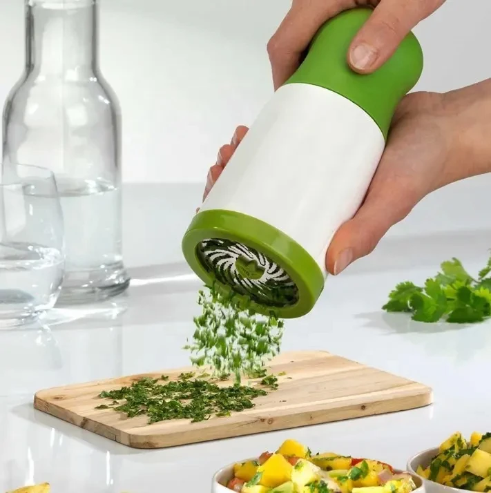 Kitchen Stainless Steel Hand Roller Herb Spice Grinder Vegetable Dry Coriander Chopper Cutter Tools Peeler Kitchen Accessories