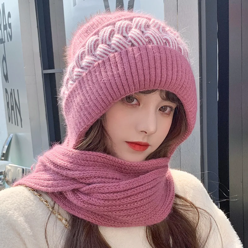 New Style Knitted Winter All-In-One Sports Ski Bean Double Twist Pattern Fashion Hairball Hat
