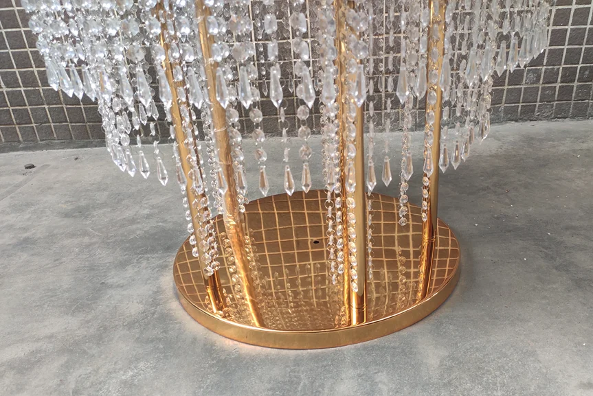 
 Свадебный стол для торта с золотыми кристаллами, новый дизайн  