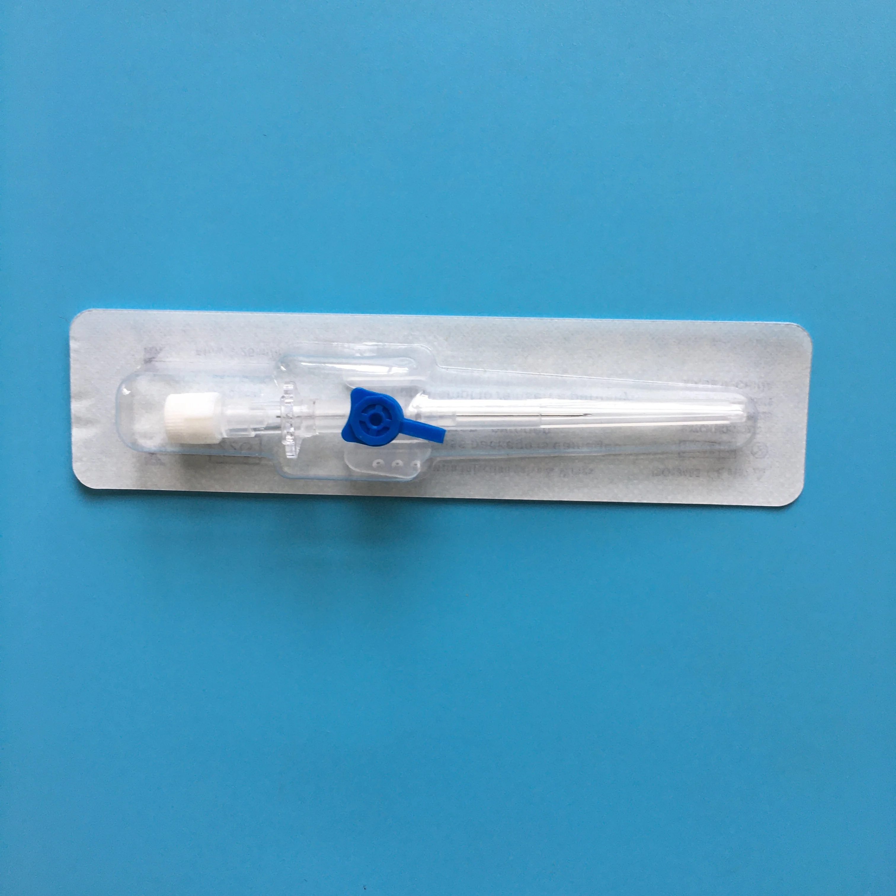 Disposable IV canuula with wings and injection port 14G -26G CE&ISO