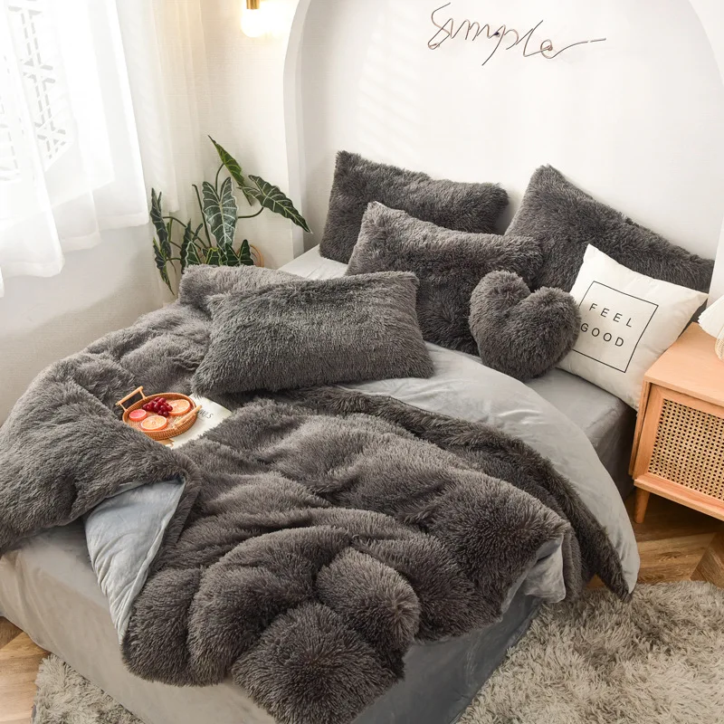 High Quality Eco-friendly Fluffy Faux Fur Shaggy Duvet Flannel Microfiber 4 PCS Duvet Bedding Set Bed Sheets Set Luxury
