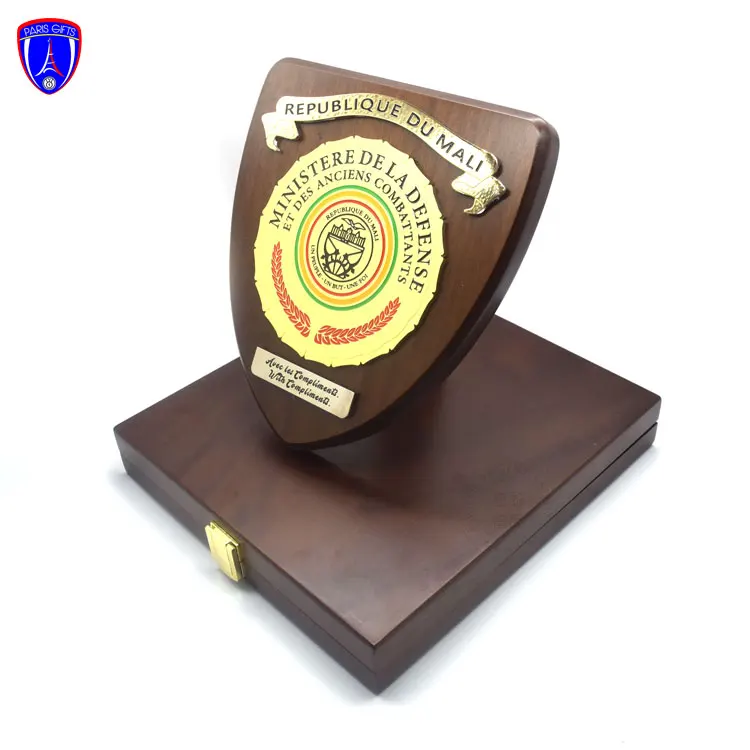 Mali Government Wooden Trophies Awards Plaques Wood Shield Plaque Shield Award Trophy with Wood Gift Box