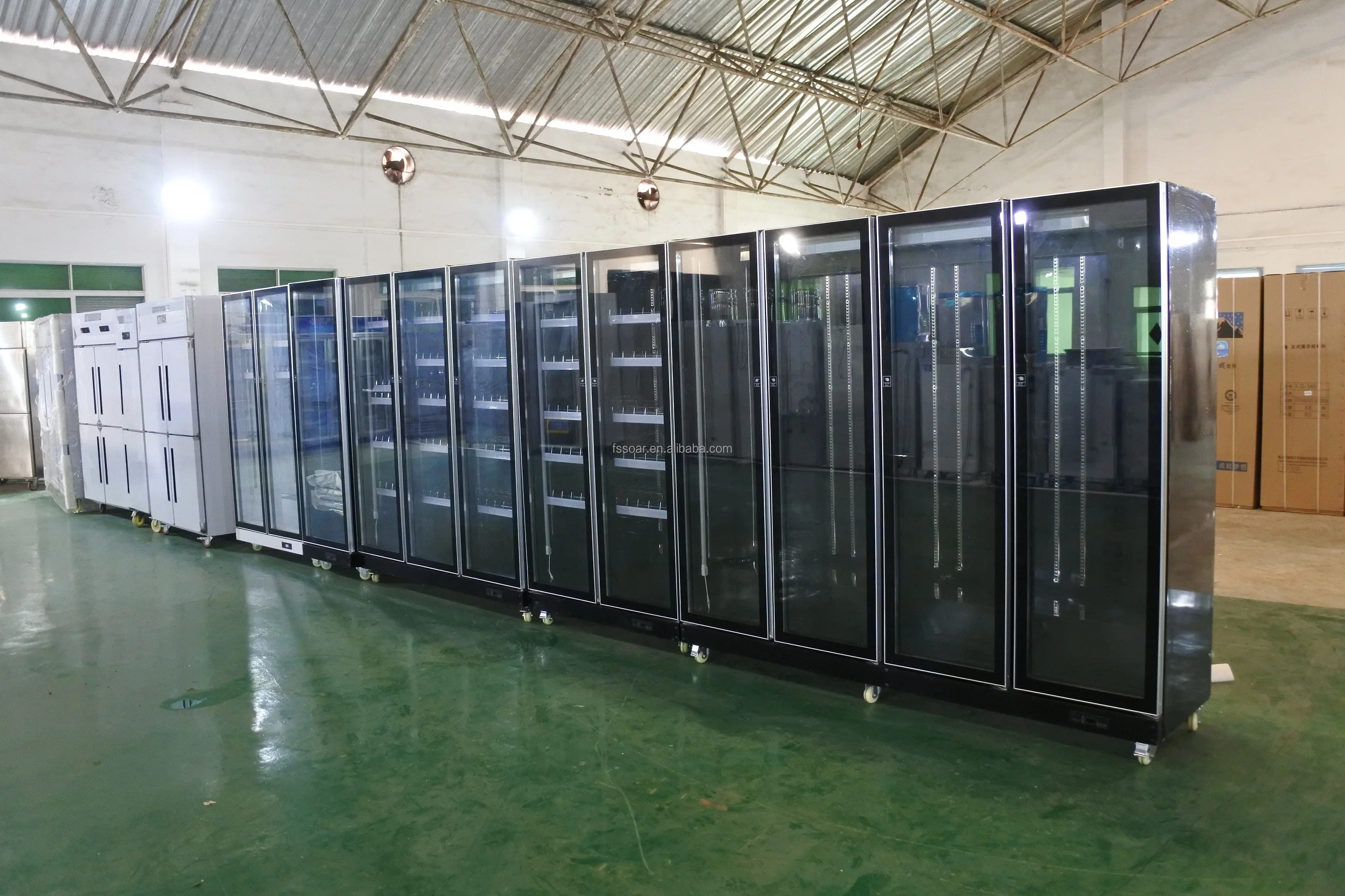 Soardragon -22 degrees 3 glass door upright display freezer for supermarket drinks display use