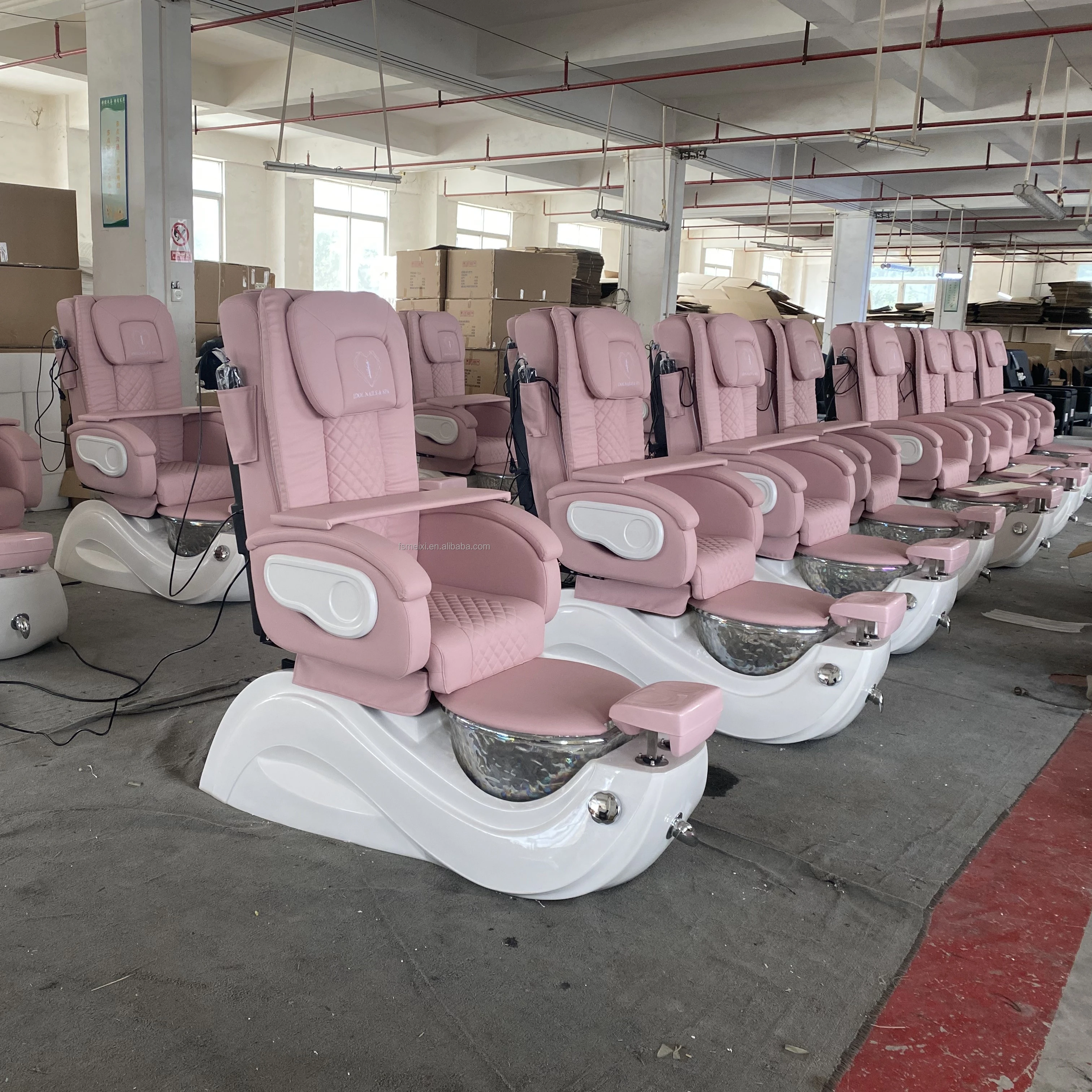 New Design Hot Sale Pipeless pink Color Luxury Pedicure Spa Chair with Back Massage for Nail Salon 2024