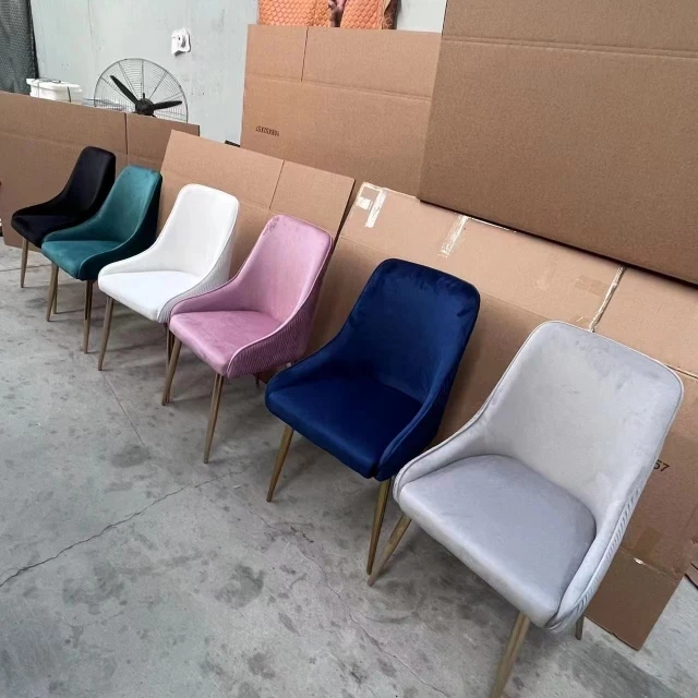 Дешевая нордическая бархатная ткань, современная роскошная дизайнерская мебель, стулья для гостиной, мягкий обеденный стул с металлической ножкой, золото