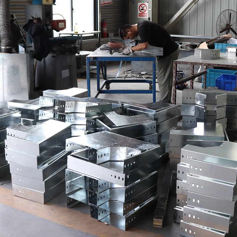 High Quality Control Fireproof Hot Dip Galvanized Metal Decorative Cable Trunking Cable Tray