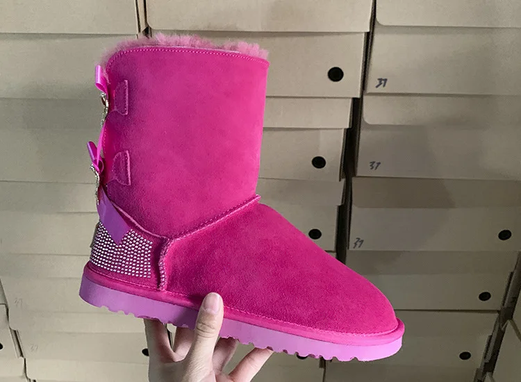Designer Boots Wool Warmth Warm Ladies Shiny Women Snow Boots Hot-selling Rhinestone New Fashion with Bow EVA Adult Fur Midi 2cm