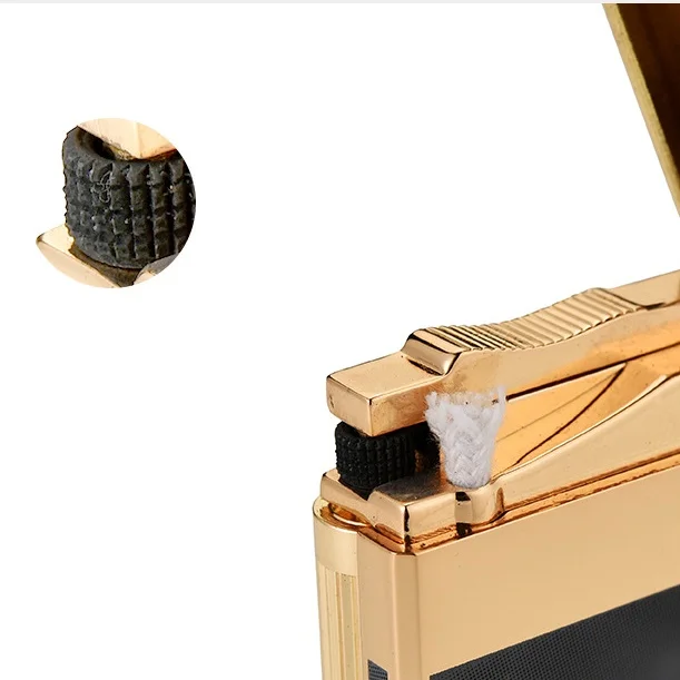 RF519 Vintage Side Grinding Wheel Kerosene Lighter Soft Flame Metal Oil Used for Gift Men Fathers Husbands