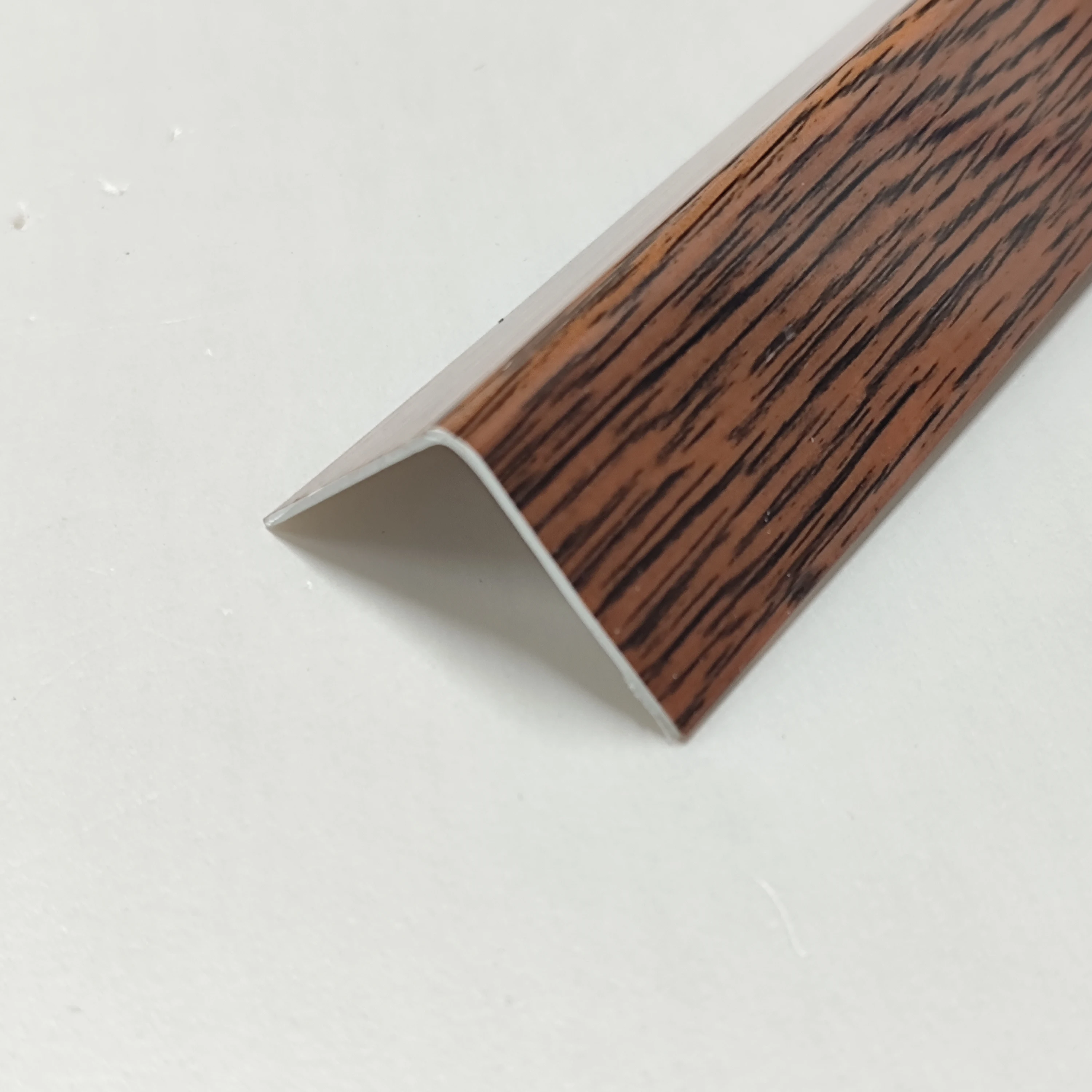 Pvc Ceramic Wall Corner Edge 10 Mm L Shaped Edge trim Strip 90 degree hot resistance tile trim plastic