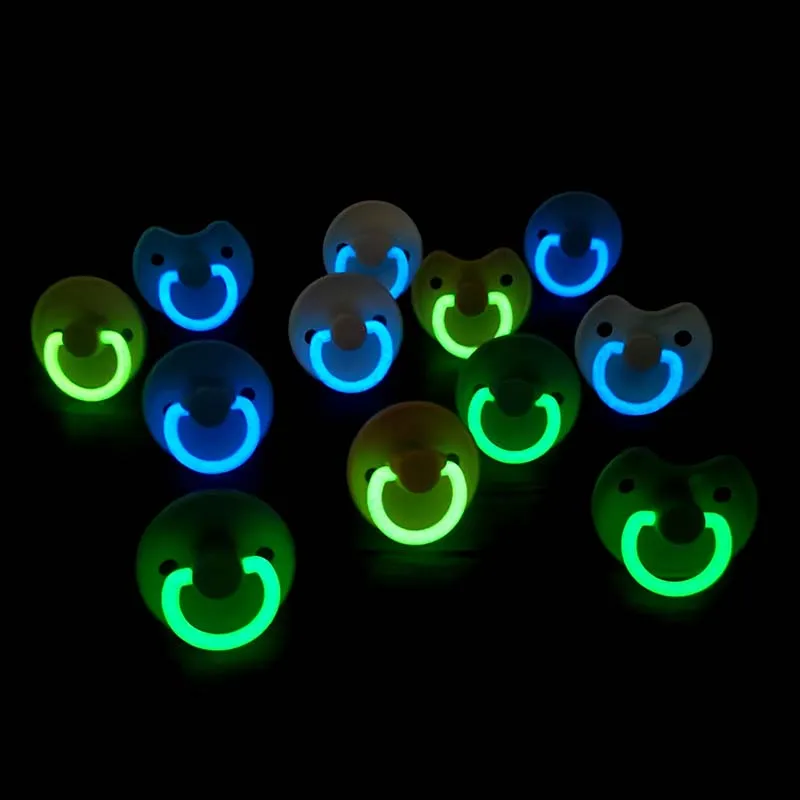 Unique Features Breathable Glow in the Dark Baby Pacifier Night BPA Free Silicone Natural Latex Baby Pacifier