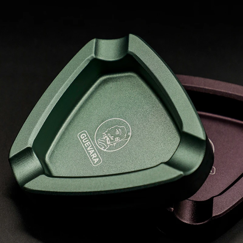 High quality Stainless Steel Cigars Knife Cut outdoor triangle cigar ashtray and lighter gift sets