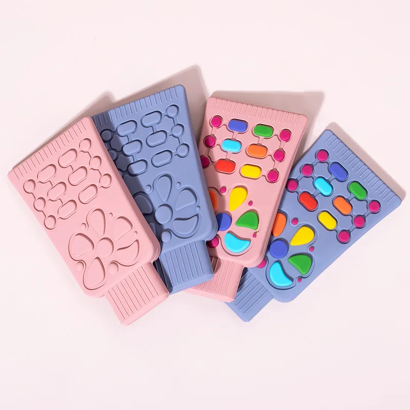 New Arrivals Wholesale New Customized Pigment Bottle Shape Simulation Chewable Silicone Baby Teether