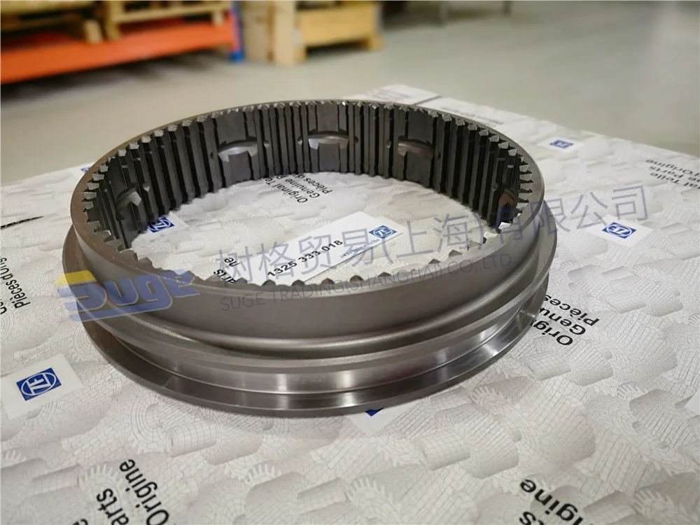 
RENAULT TRUCK GEARBOX ORIGINAL PARTS 16s2225TO -GP SYNCHRONIZER SLIDING SLEEVE 1325 333 018 