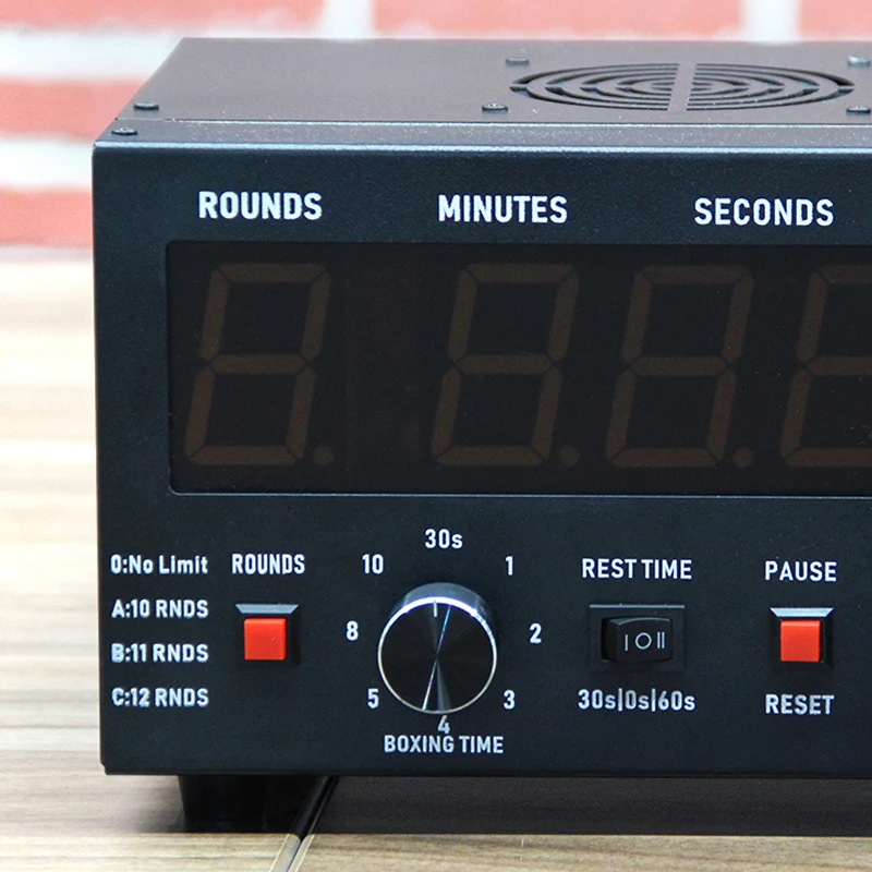 Classic Digital Timer Gym Fitness Equipment Training LED Display Digital 4 Digits Boxing Gym Timer Clock for Sport