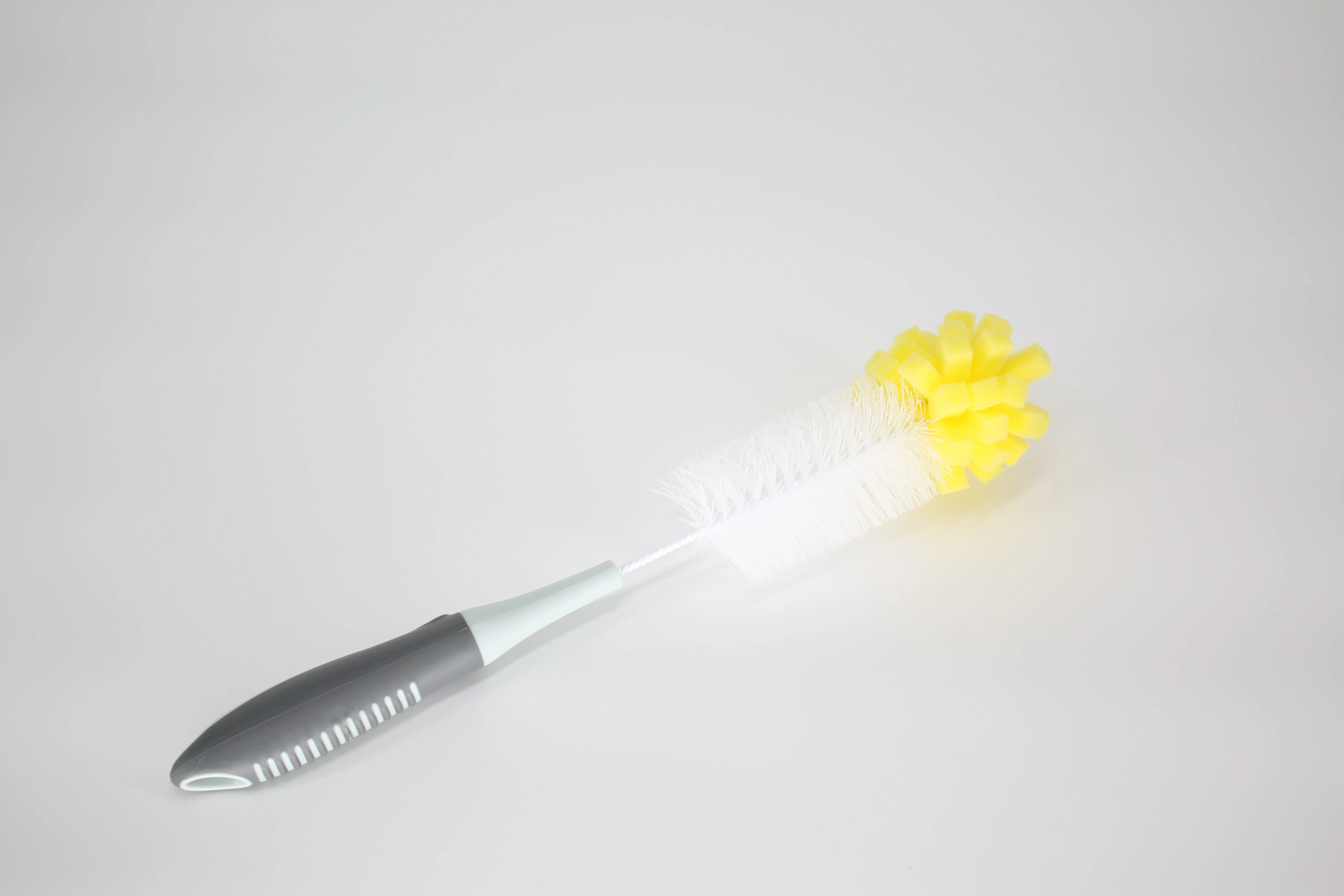 The Best Selling Family Long Handle Eco-Friendly Washing Cup Brush Baby Bottle Sponge Brush