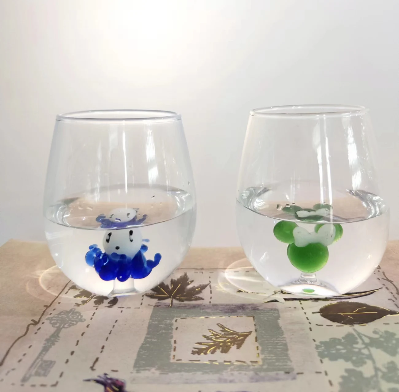 Creative Glass Cup With 3D Ornament Inside Hand Brown Glass Coffee Mug Heat Resistant Tea Cup Glass Mug