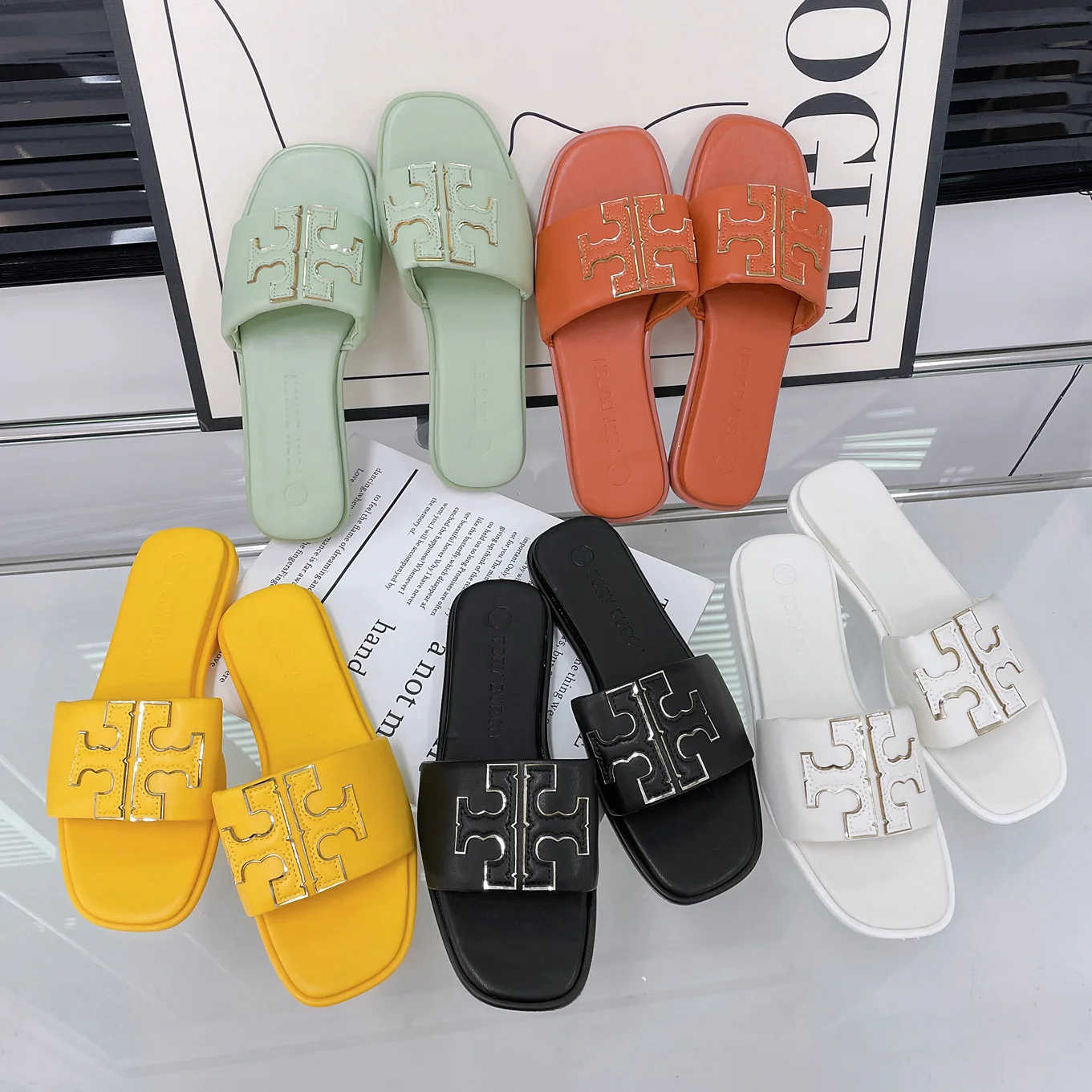 New Style Hot Designer Heavy Duty Light Weight Fashion Flat Women Ladies Summer Solid Leather Beach Casual Leather Sandals