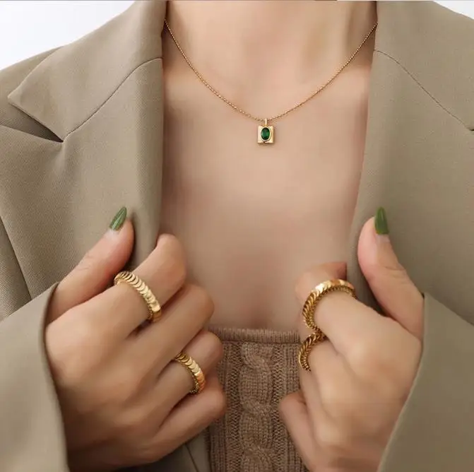 AZL New luxury oval White stone necklace titanium steel plated 18 gold choker jewelry