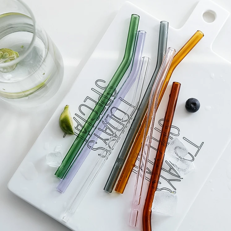 Top Selling 2022 Reusable Colored Crazy Crystal Quartz Curved Drink Material Custom Glass Drinking Straw