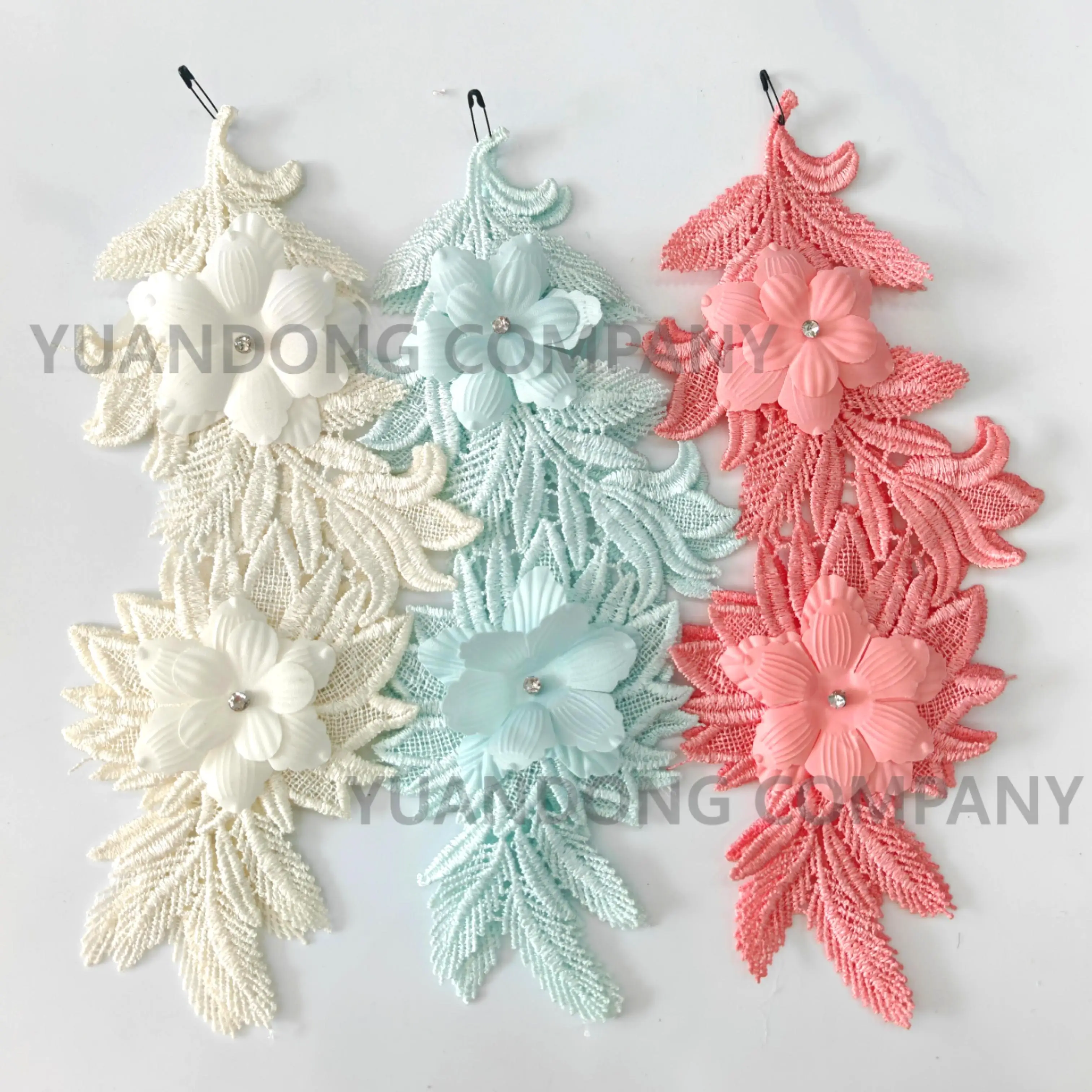 Hot sales customized rhinestone flower appliques colorful lace white beaded lace fabric luxury for weddings