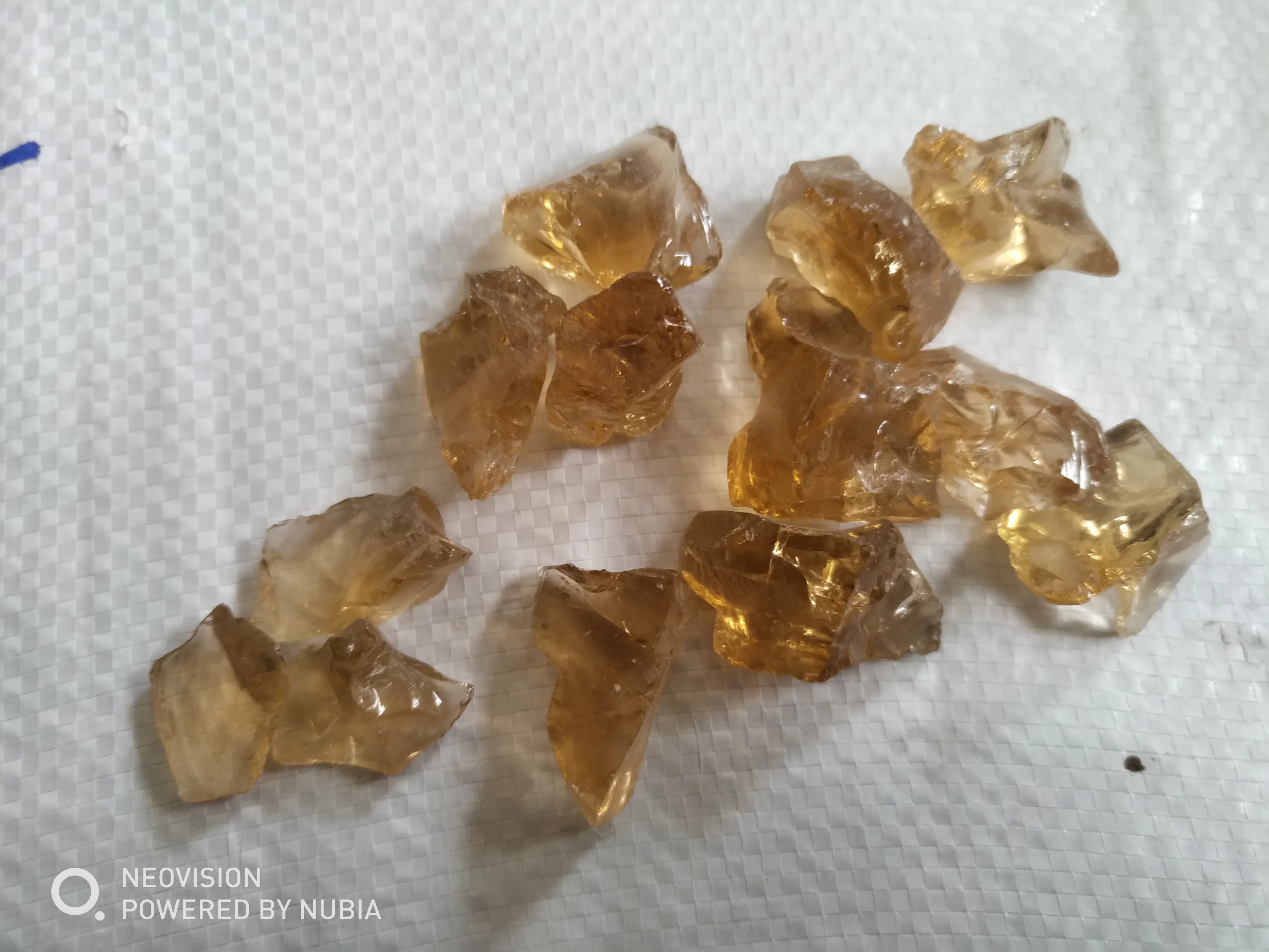 Crystal clear glass rocks Blue Colored Glass Landscaping Rock for Home Decoration