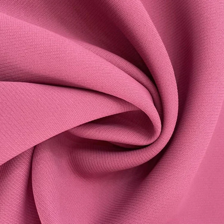 Factory Wholesale LOW MOQ Shinning Chiffon Woven Twill Fabric for Sportswear Coat Garment