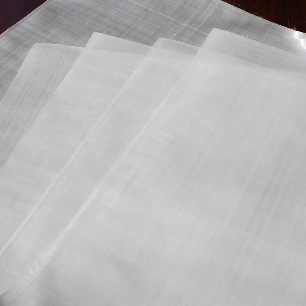 2.5mm 6mm Stretch Ballistic Uhmwpe Cloth Sheets Uhmwpe Ripstop Fabric Rolls