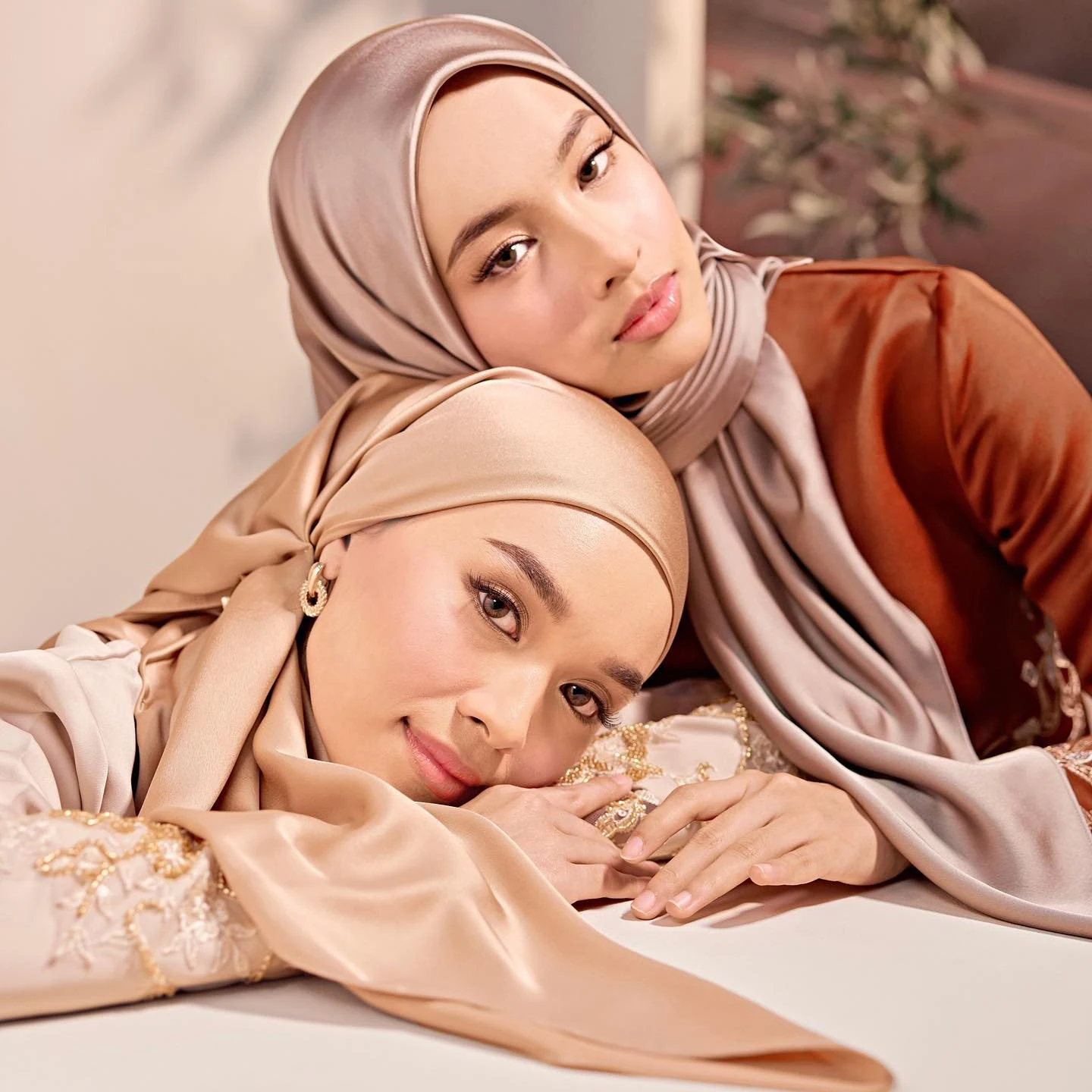 Премиум простой цвет Tudung Bawal мусульманский женский платок шаль шарф текстурированный атласный креп хиджаб