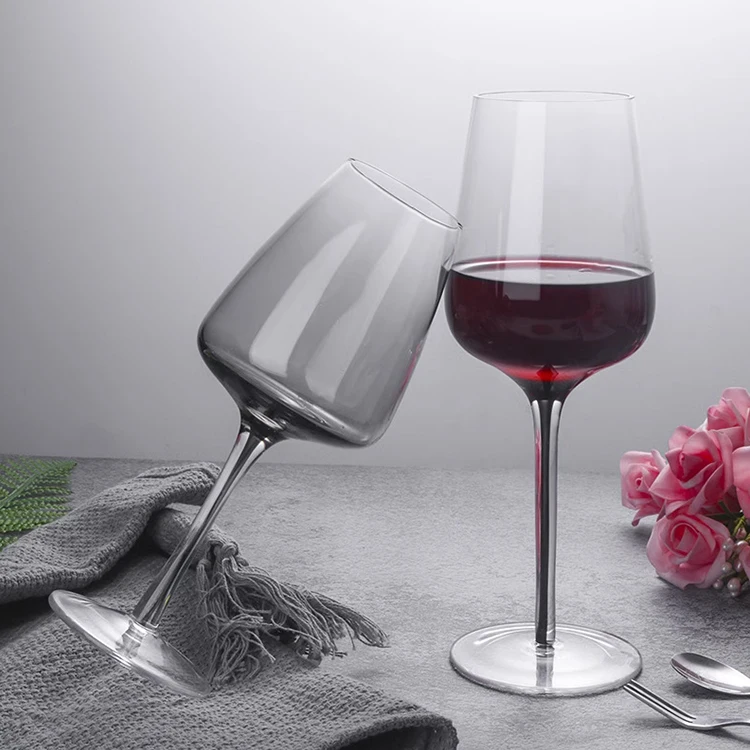 Wholesale Vintage Glassware Colored Pink Glass Wine Goblets Glasses