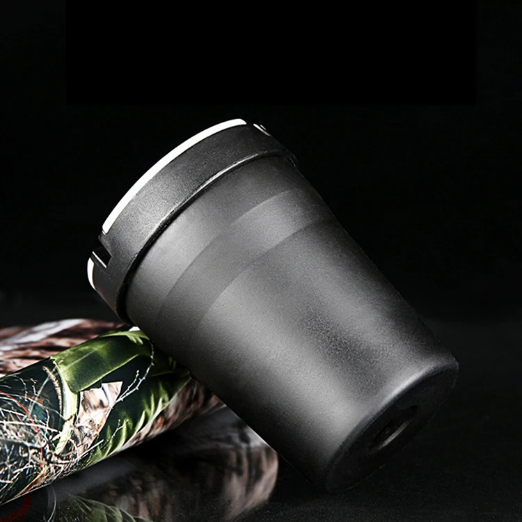 Hot selling portable   plastic car ashtray  manufacture  cigarette ashtray wholesale