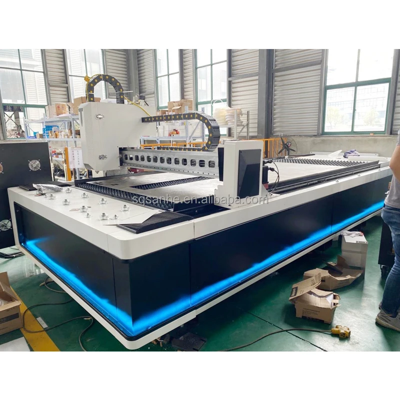3 Years Warranty Fibre Laser Cutting Machine Cutting Stainless Steel And Brass Sheet Metal And Tubu Cast Iron Bed