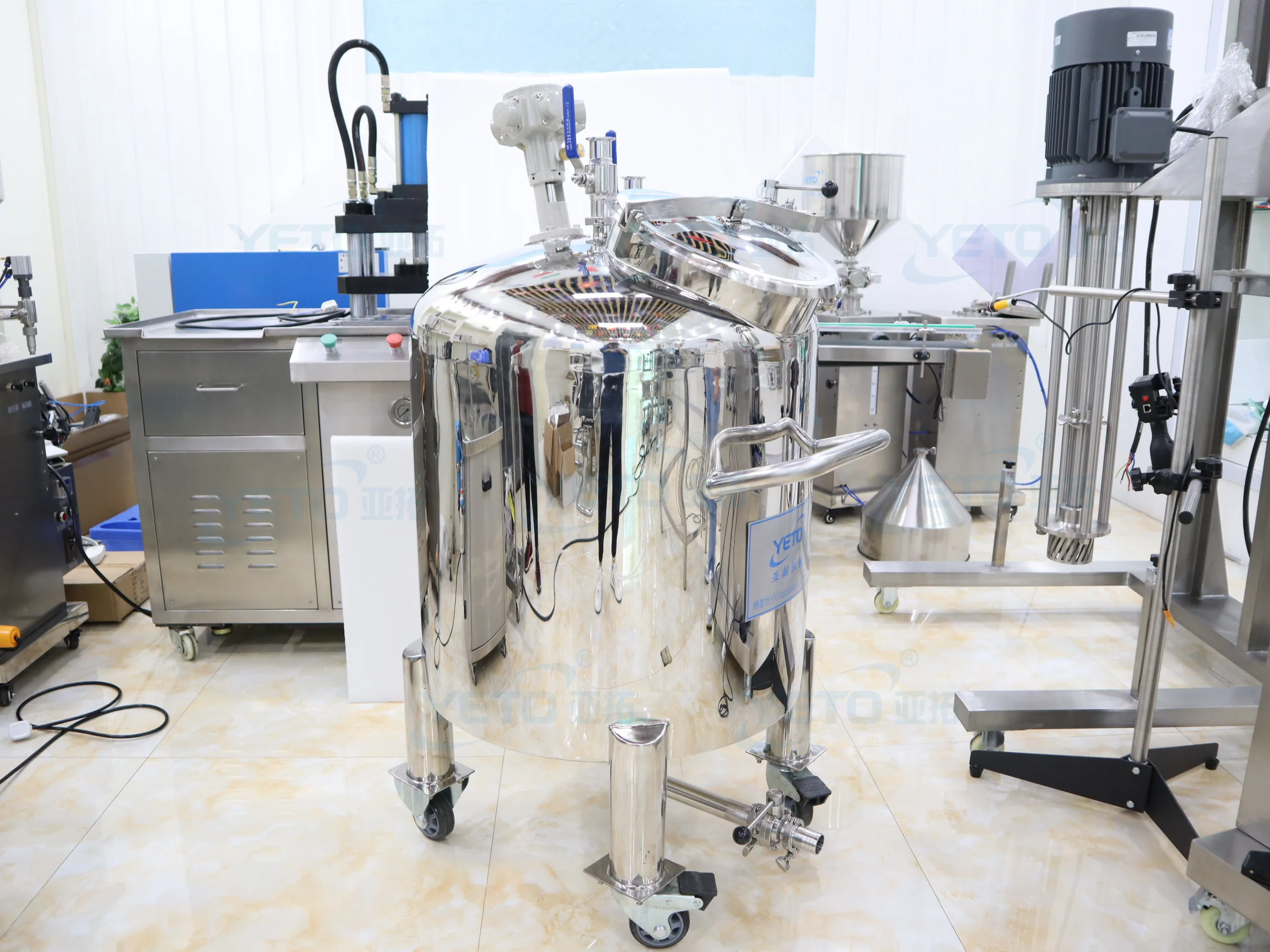 YETO-Perfume Making Machine Production Line Perfume Manufacturing Mixing Tank With Filter Fragrance Essential Oil Filtration