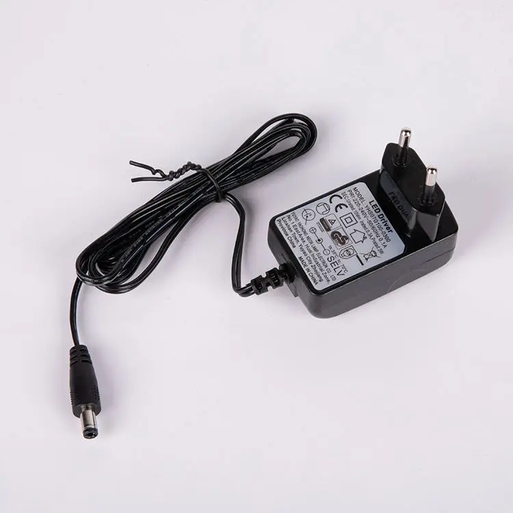 Flexible Dimmable LED Source Power Switch Touch Control Mini Tableside Desk Night Lights Reading Lamp Living Room Lamp with Clip