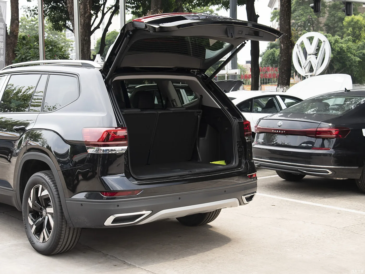 2024 VW Volks-wagen Teramont 330TSI Luxury Edition SUV Бестселлер полноразмерная электрическая бензиновая газовая автоматическая коробка передач FWD