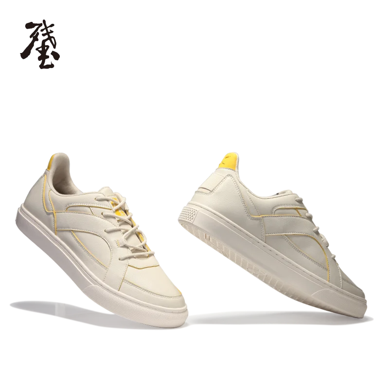 
2021 Fashion waterproof for one pair moq joker white shoes men casual shoes 