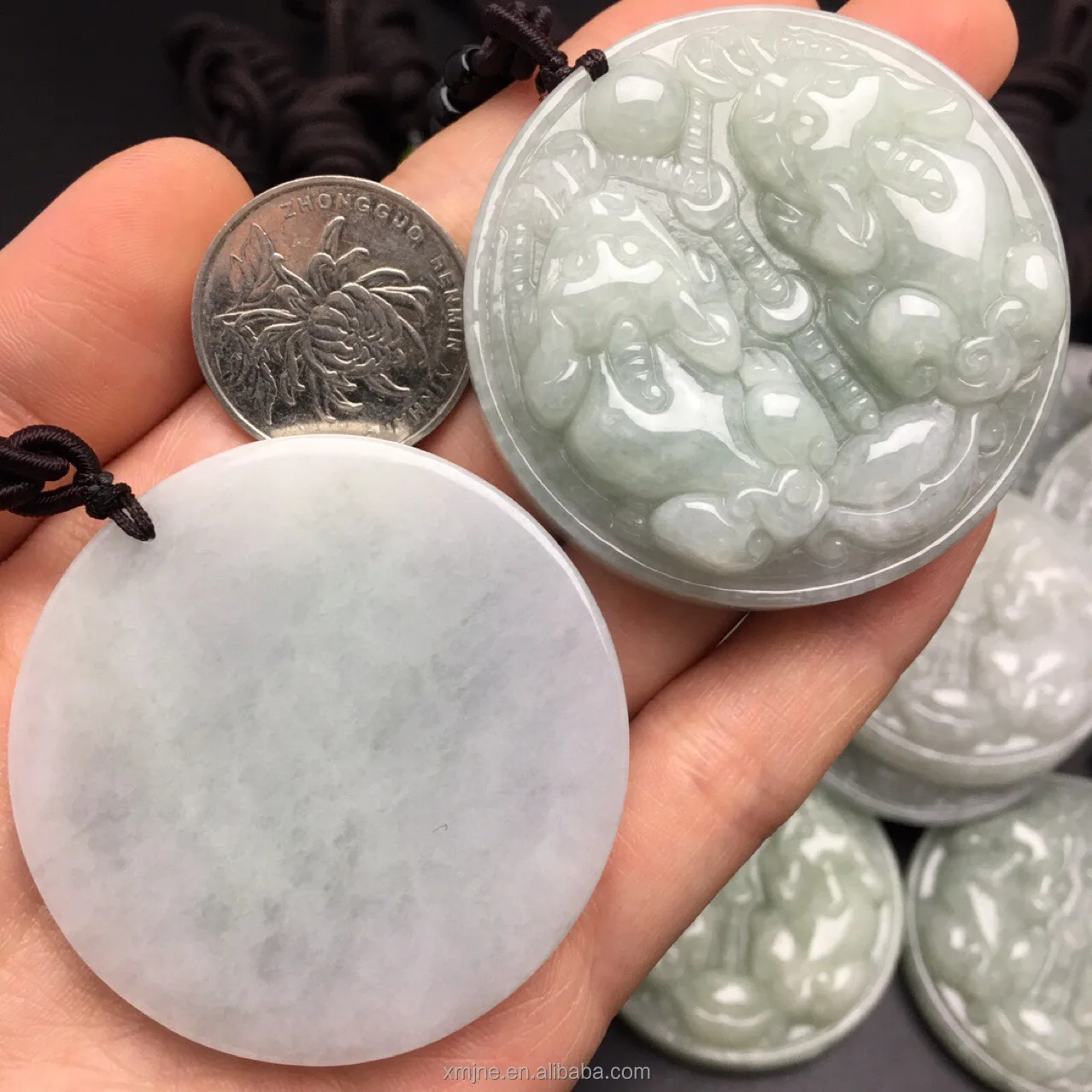 Сертифицированный класс A Jade резная двойная Марка Pixiu толстое полированное Нефритовое ожерелье кулон Sihui поделки оптом