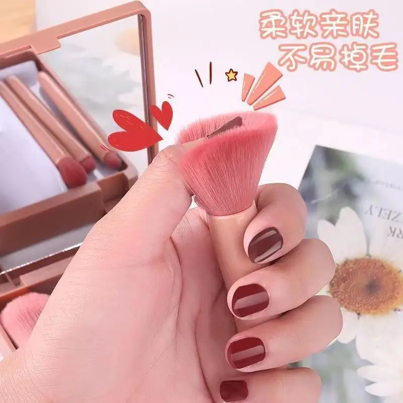Customization 5 Pieces of Makeup Brush Set Portable With Mirror Multifunctional Powder Blusher Beauty Tool