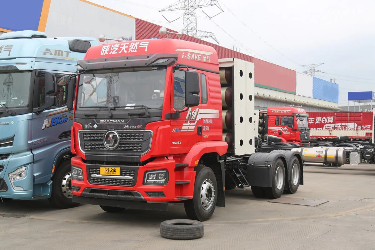 Towing 39 tons compressed natural gas power 6x4 460hp engine 10 wheels 12r22.5 tires 1696L trailer head tractor trucks