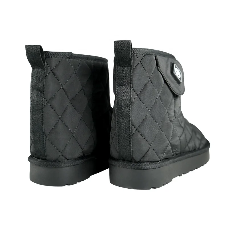 2022 Savior Trendy Temperature Regulating Charging Heated Shoes Boots