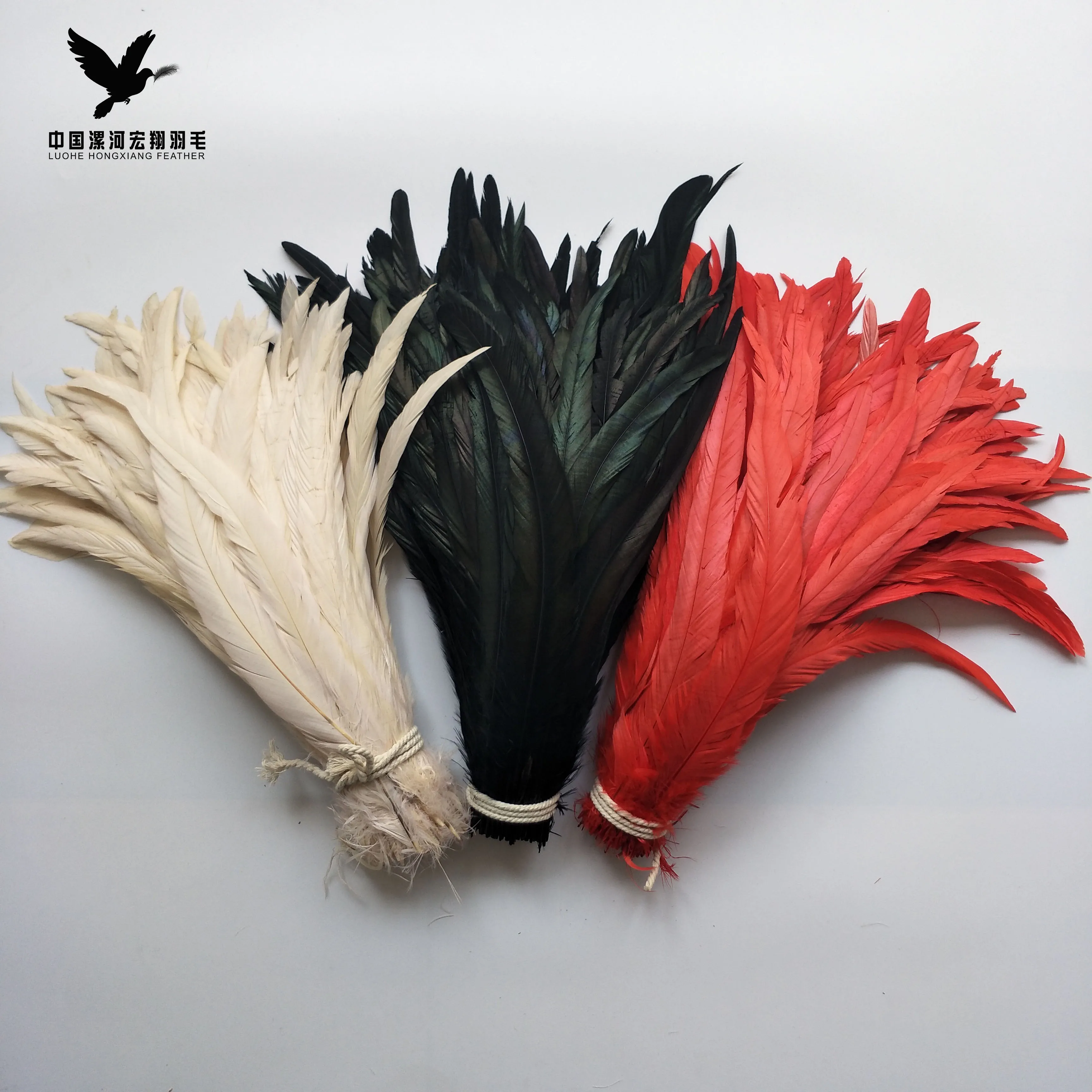 35-40 см Черно-красные дешевые качественные длинные петушиные хвостовые перья penas de rabo galo