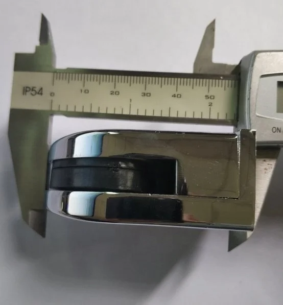 Handrail glass  shelf clamp   C114Z   zinc alloy furniture  flat  bottom  glass bracket