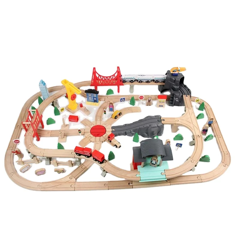 133pcs DELUXE wooden Railway Set train set  trains track toys electric train set with sound feature