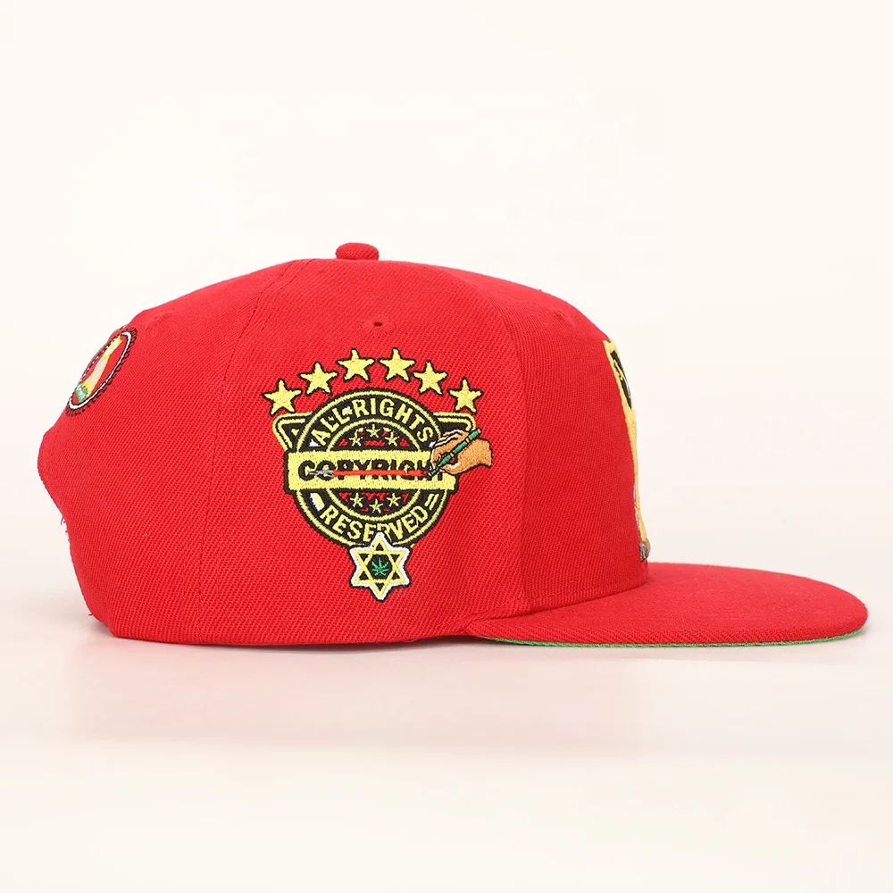 High Quality Wholesale Custom Hip Hop Hat Oem Trendy Embroidery Logo Flat Brim Gorras 6 Panel Cotton Woven Patch Snapback Cap