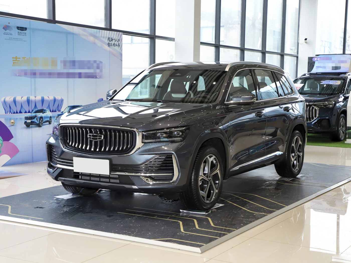 Buy Low Price Petrol Cars Geely Xingyue L 5 Doors 5 Seats SUV Front-Drive Geely Monjaro Used Gasoline Cars For Sale