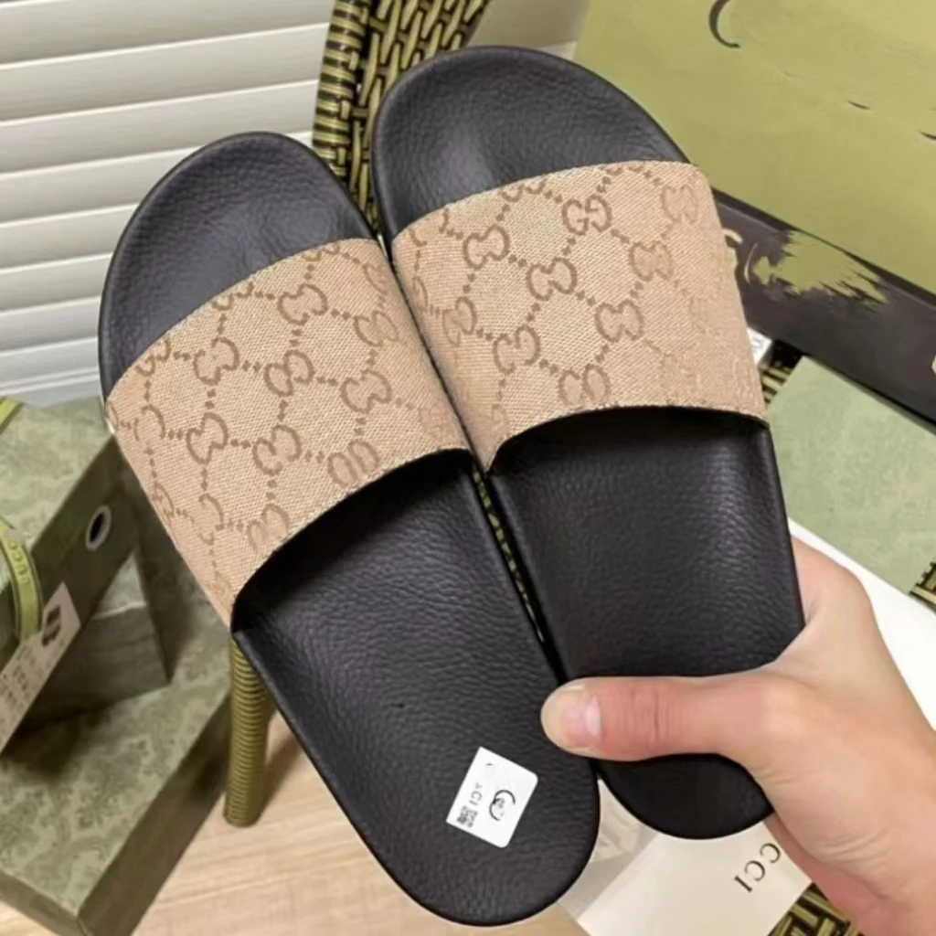 Summer Fashion Slippers Sandals Luxury Famous Brands Slippers French Fashion New Large Size Customizable Sandals