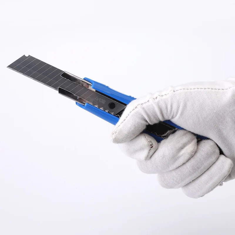 Factory wholesale hot sale Safety bottom automatic lock 9mm paper cutter high quality Stainless Steel handheld utility knife