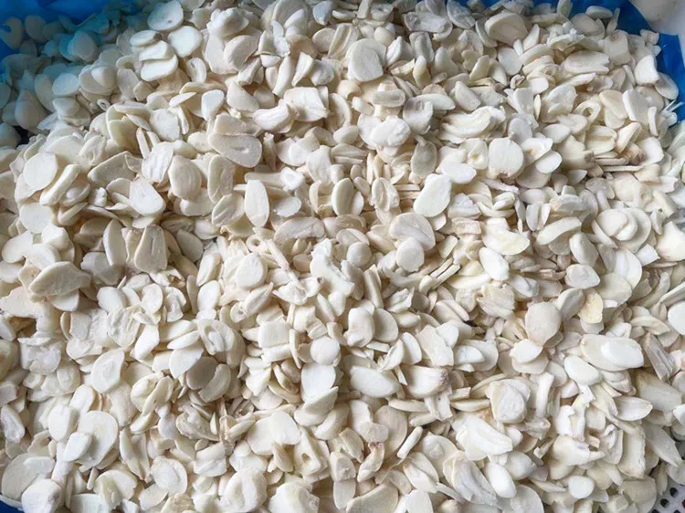High quality with good price IQF fresh frozen garlic dices crush cloves  frozen herbs garli peeled