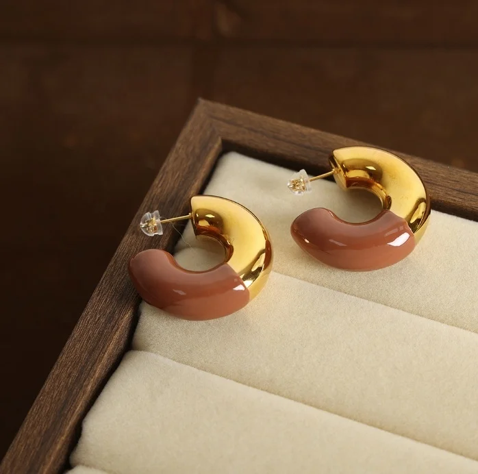 Modern Chunky Enamel Hoops Waterproof 18K Gold Women Jewelry Fashion C Shaped Sleek Gold Bold Statement Earrings